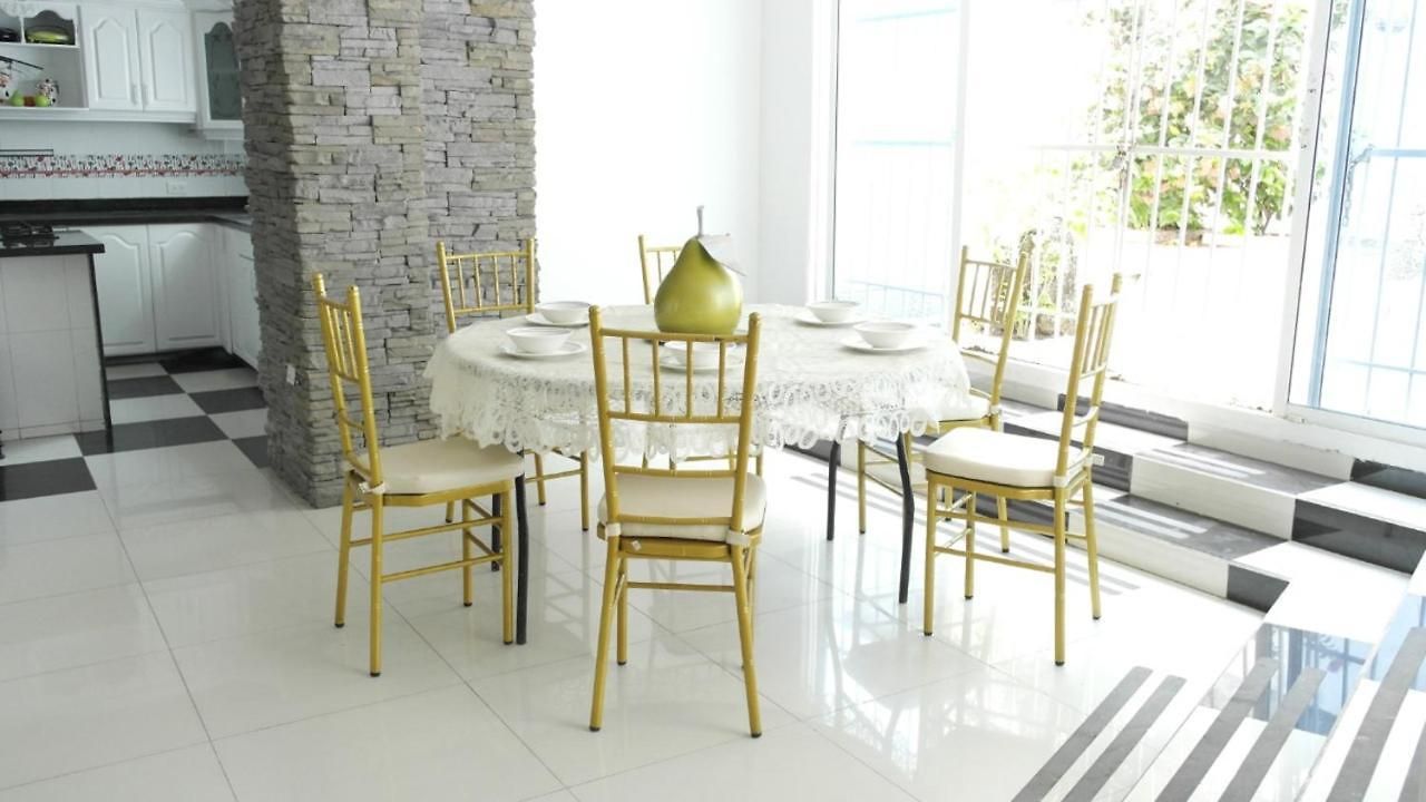 In Guest - C3-l Near The Sea With Pool Air Conditioning And Wifi Pensión *