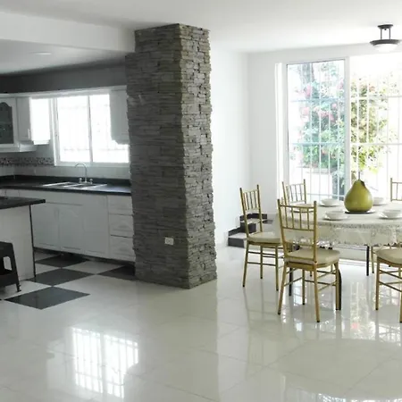 In Guest - C3-l Near The Sea With Pool Air Conditioning And Wifi Pensión *